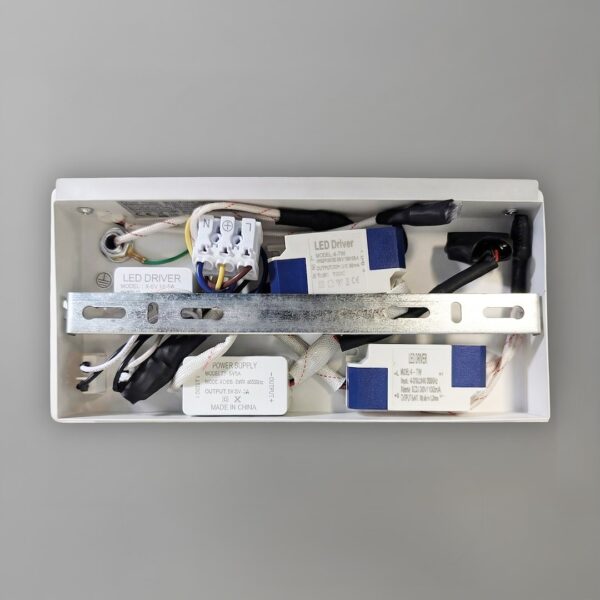 ml0694i Šviestuvas nocna z półką Shelf Led 4W+5W+2W prawa Baltas