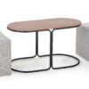 PAMPA, žurnalinis staliukas su pouffes, viršus: riešutas, kojelės: juoda, pufas: pilka